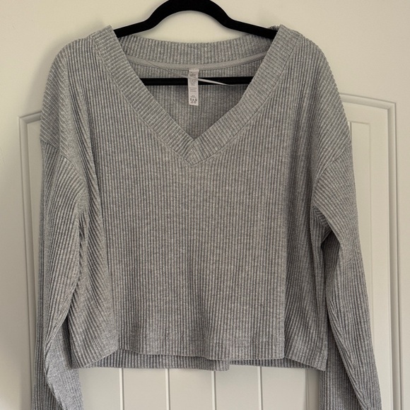 ALO Yoga Sweaters - ALO Muse Gray V-Neck